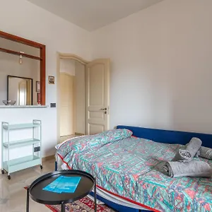 graziosa-residenza-in-collina.hotelitalianriviera.com/